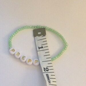 Preppy green pearl seed bead 5/10$💖